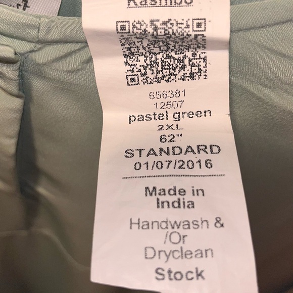 Pastel green abaya - Picture 3 of 3